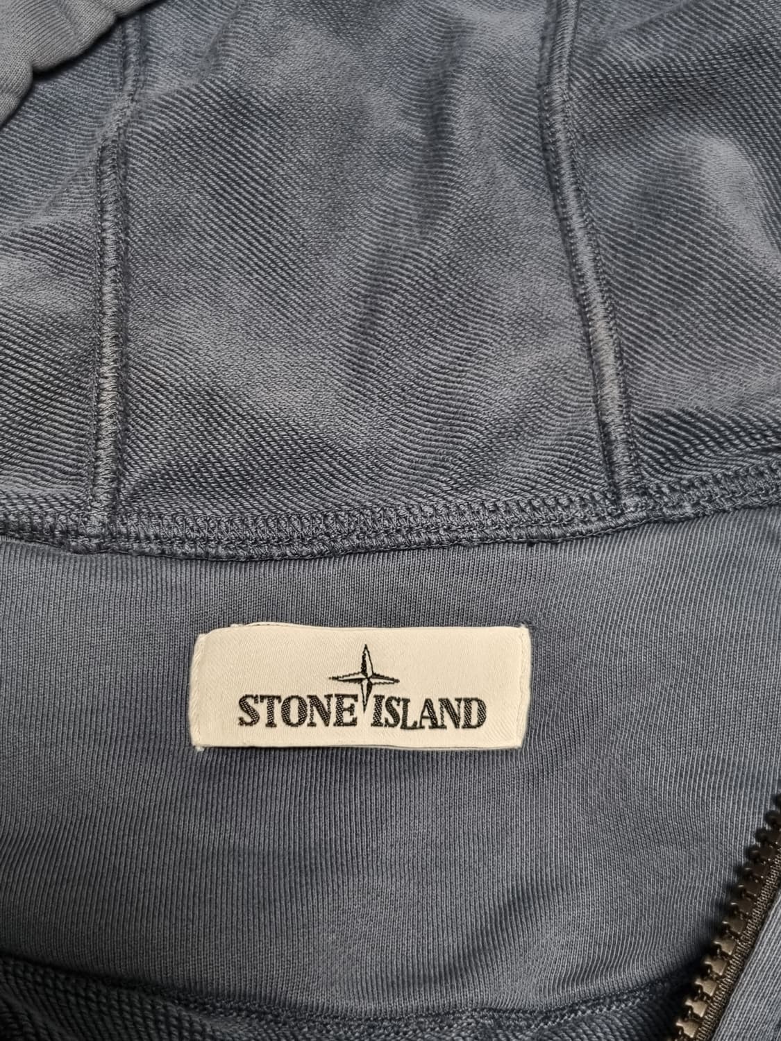 스톤아일랜드 와펜 후드집업 상품이미지3