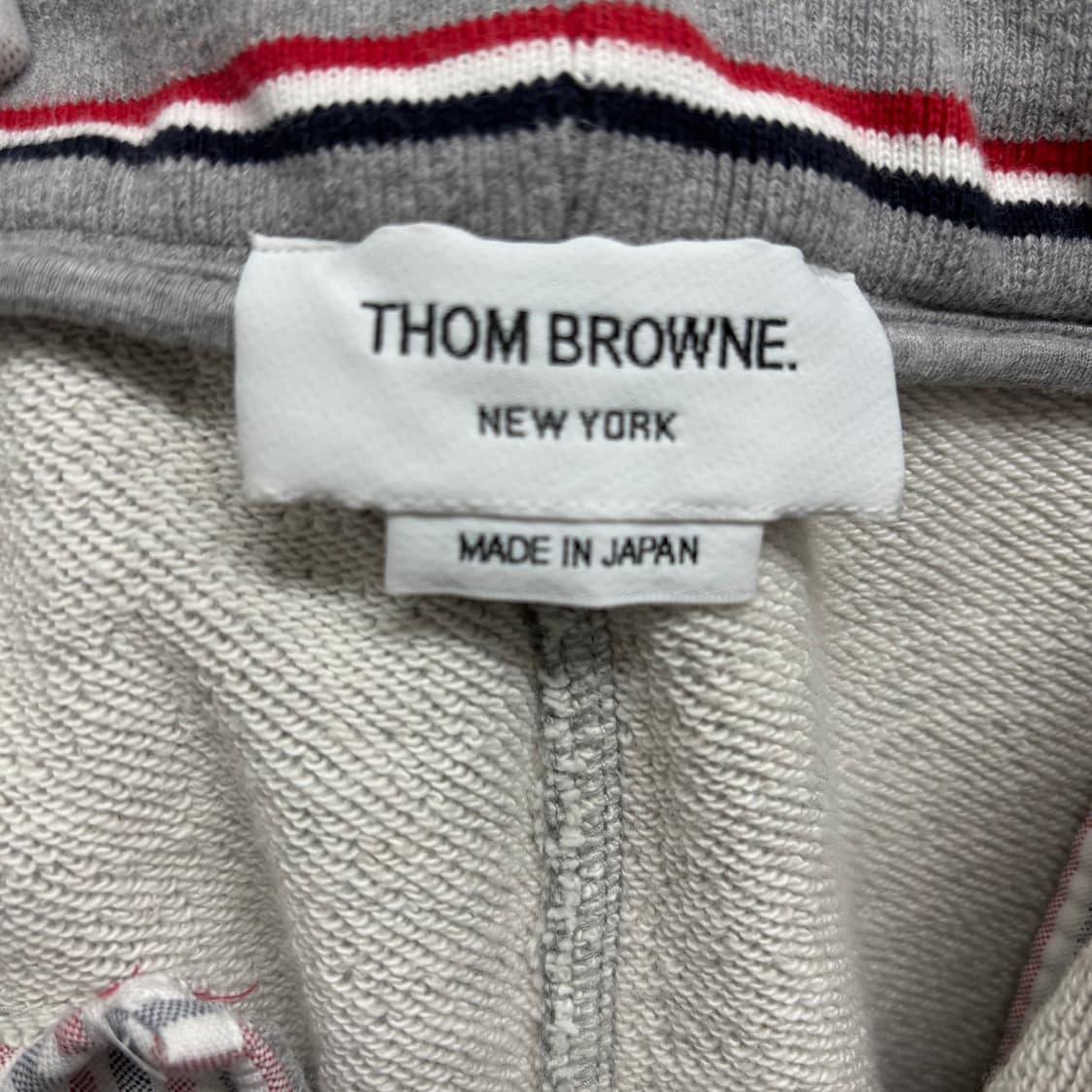 [4]톰브라운 사선완장 반바지 상품이미지5