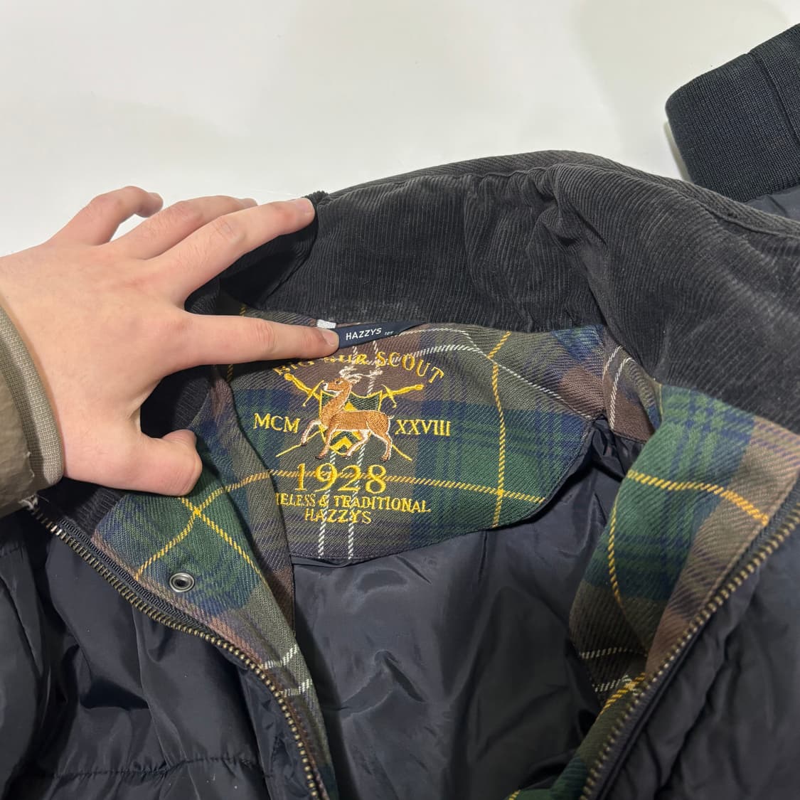 95-100 헤지스 블랙 퀼팅자켓 상품이미지5