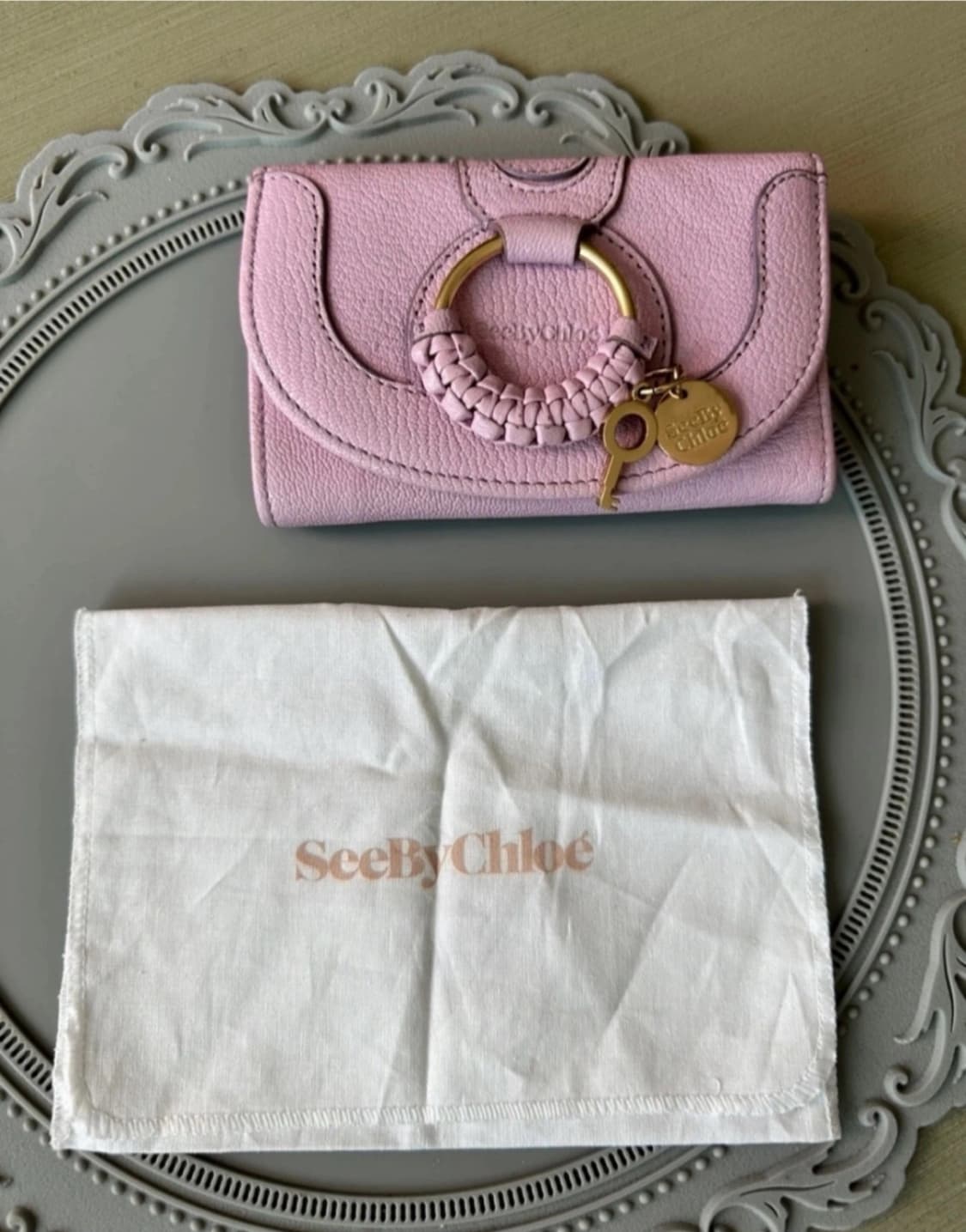 씨바이 끌로에 중지갑 상품이미지1