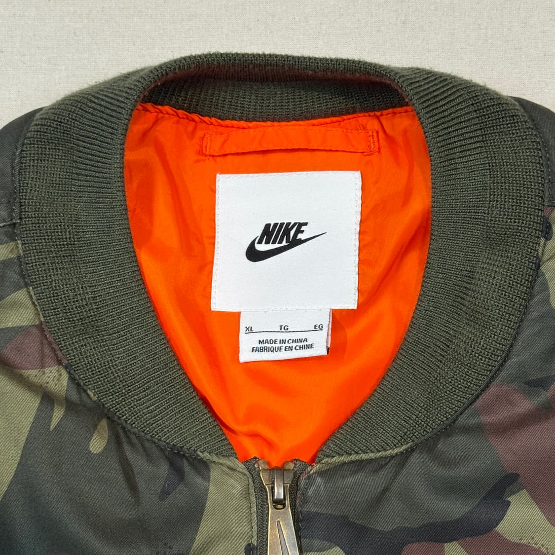 XL) 나이키 카모 우븐 MA-1 플라이트 자켓 항공점퍼 상품이미지7