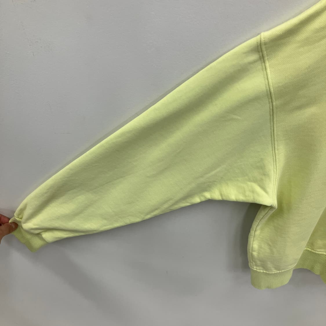 스튜디오 톰보이 마그네슘 그래픽 스웨트셔츠 상품이미지5