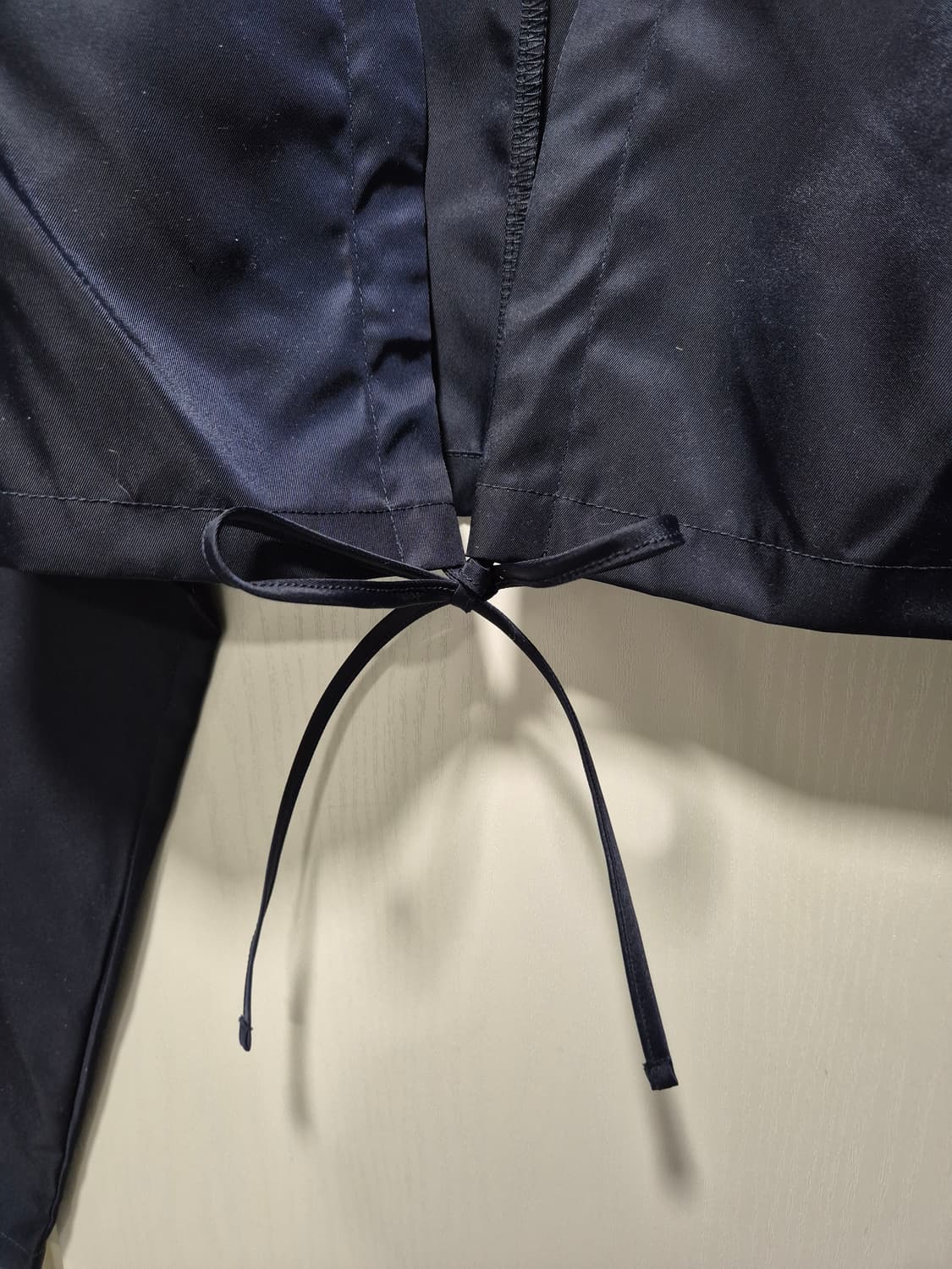 (세일)(새상품)Emm 네이비 리본 매듭 크롭 자켓블라우스 상품이미지4