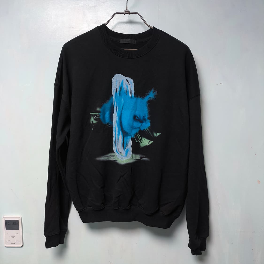 [1] GOOMHEO 굼허 그래픽 맨투맨 상품이미지2