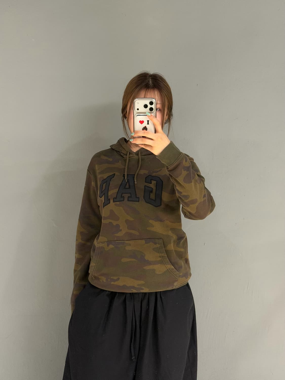 Gap camo pattern hoodie 상품이미지1