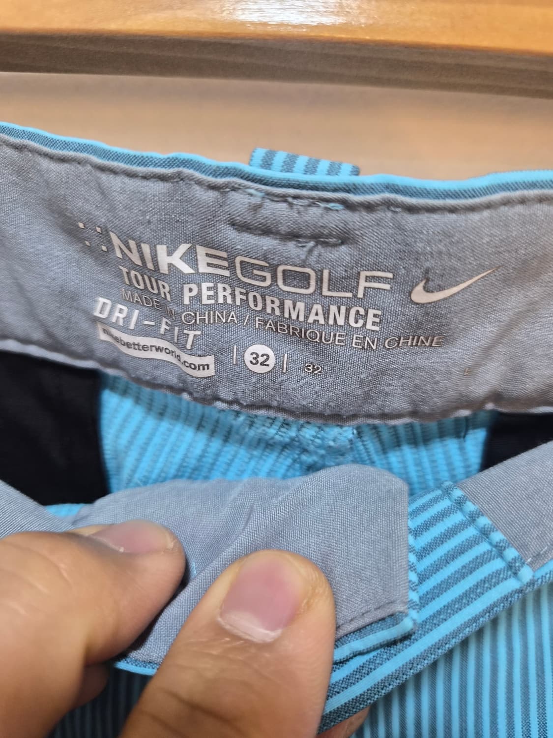 32) 나이키 골프 반바지 팝니다 상품이미지3