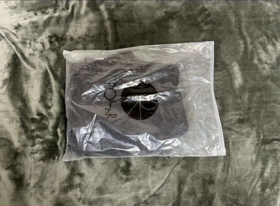 [L사이즈]폴라스케이트 빅보이 숏츠 실버블랙  상품이미지3