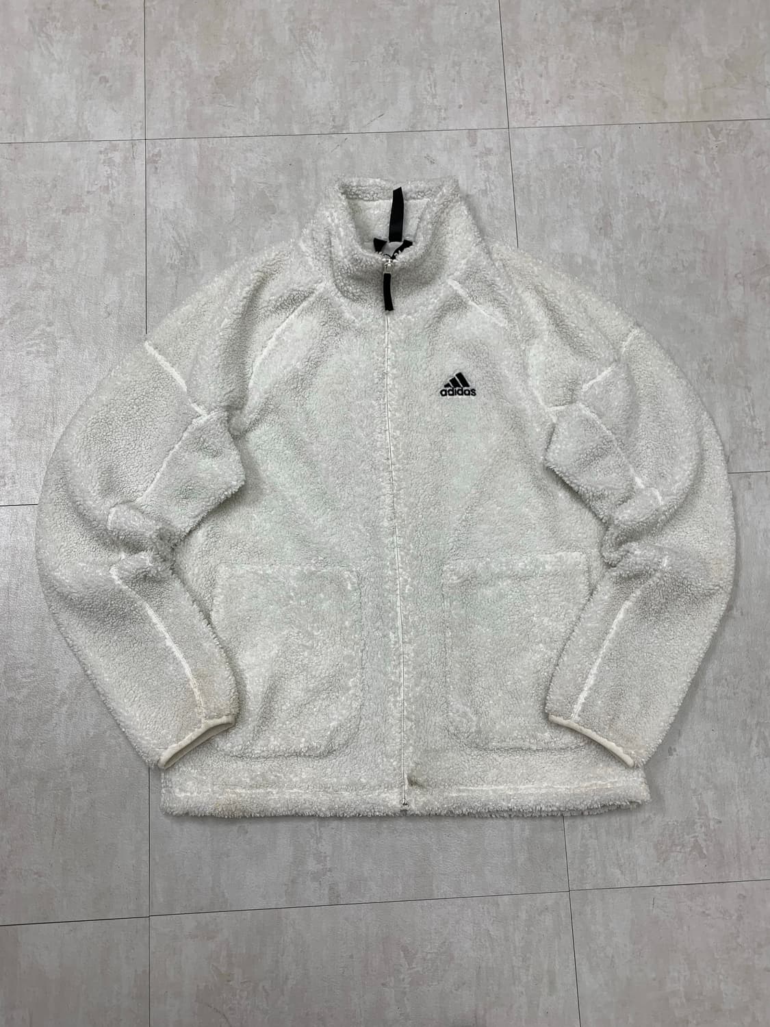 아디다스 화이트 폴리스 자켓 #460 상품이미지1