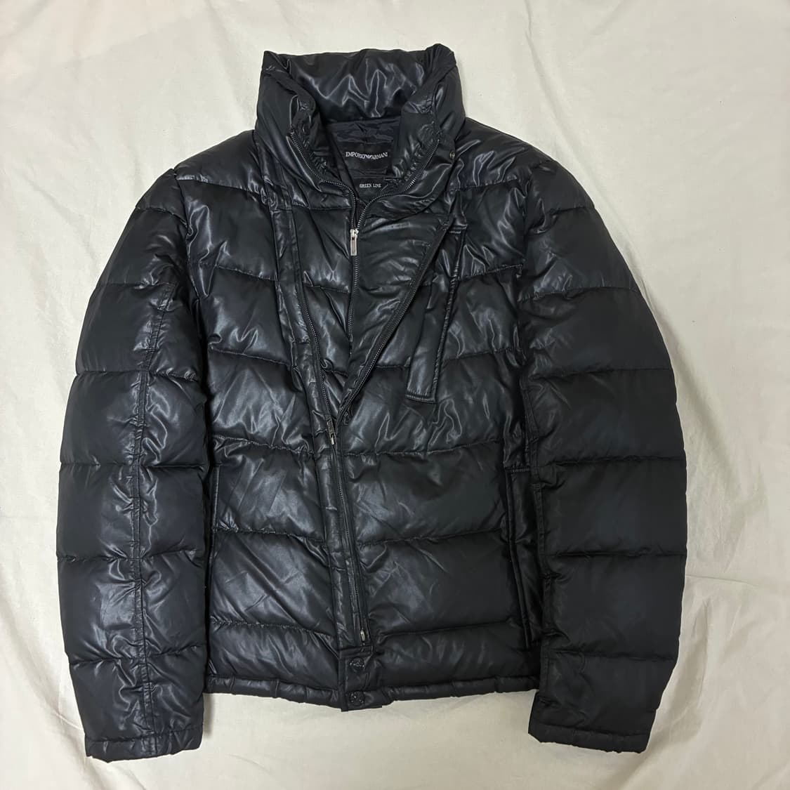 엠포리오 아르마니 구스다운 사선 투웨이 패딩 상품이미지7