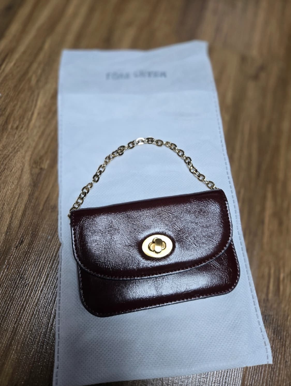 러브참 비키 체인 월렛백 - 자주색 [정품 미사용] 상품이미지1