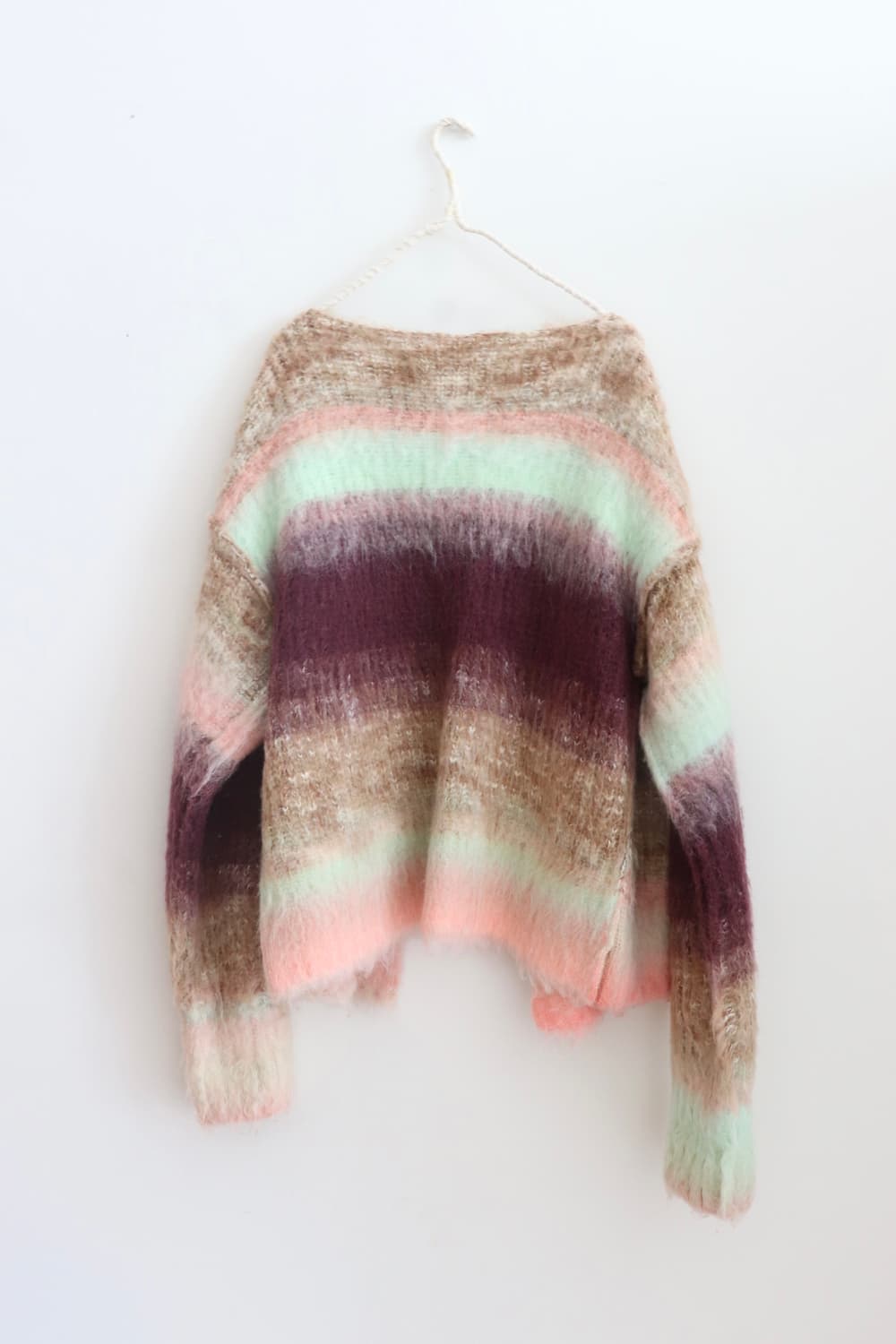 [Perverze] Gradient Stripe Knit Cardigan 상품이미지9