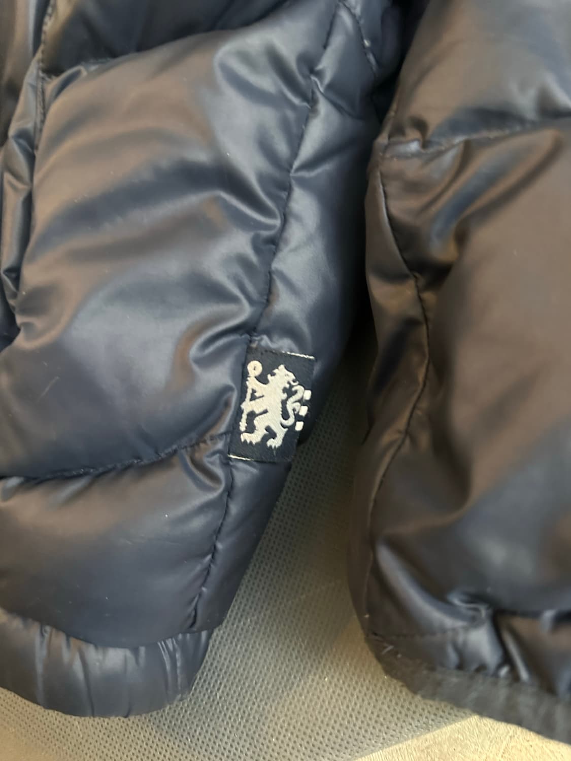 첼시 아디다스 패딩  상품이미지4