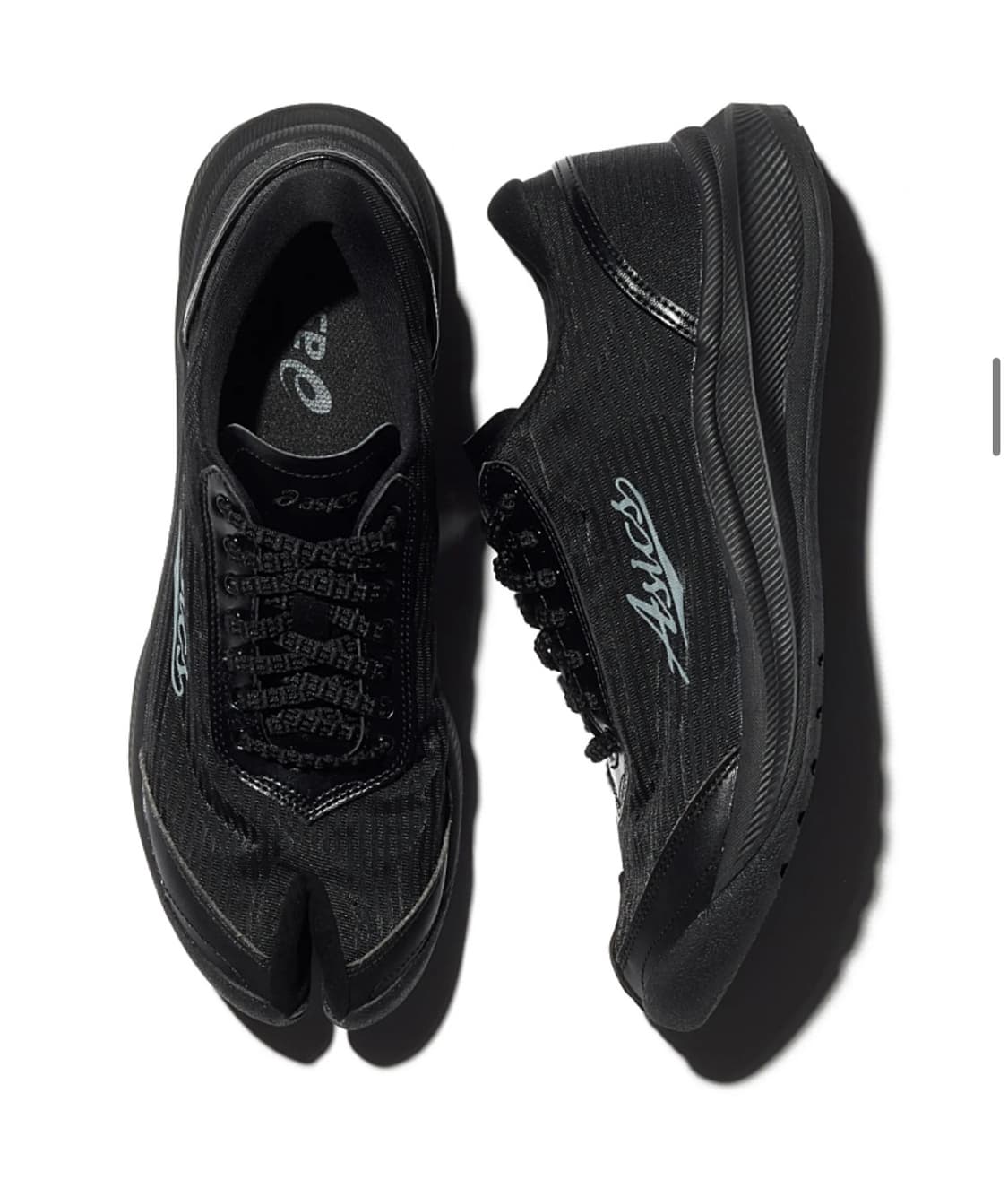 키코 코스타디노브 X 아식스 ILARGI FF 상품이미지1