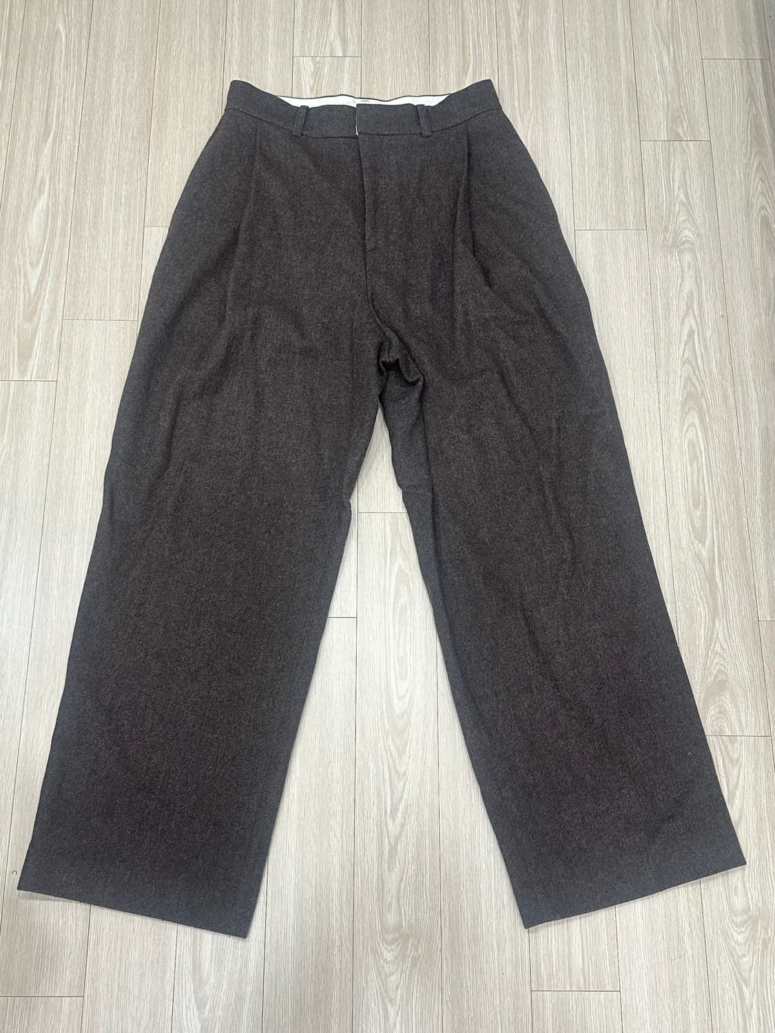 [M] 아모멘토 울 마틴 팬츠 브라운 상품이미지2