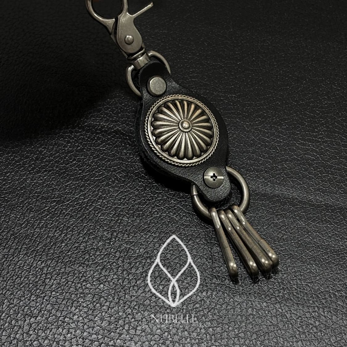 🌗 Chrome stud keyring / 크롬 플라워 스터드 키링 상품이미지7