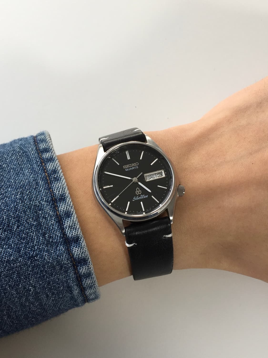 80s seiko silver wave black dial quartz 상품이미지3