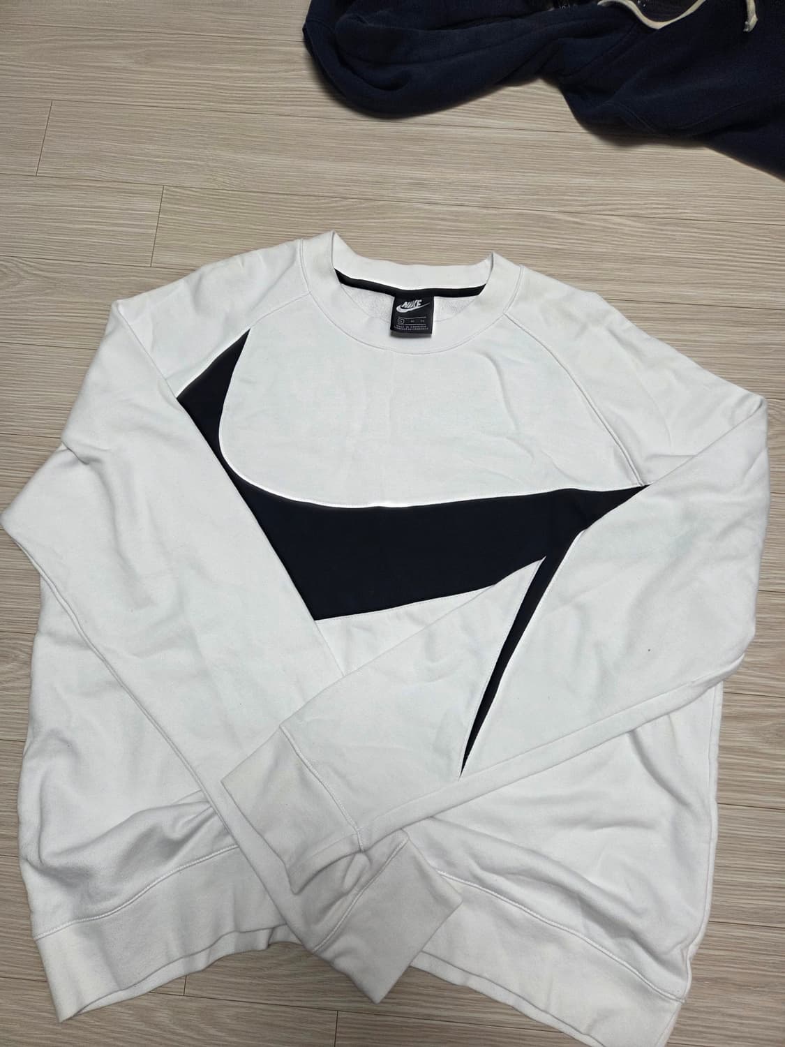 (xl) 나이키 빅스우시 맨투맨 상품이미지2