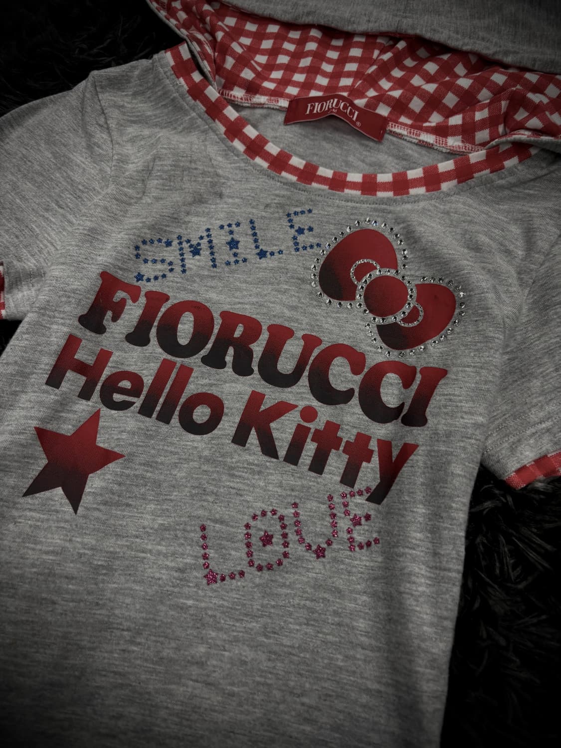 Fiorucci X Hello Kitty 그레이 레드체크포인트 후드반팔티 상품이미지3