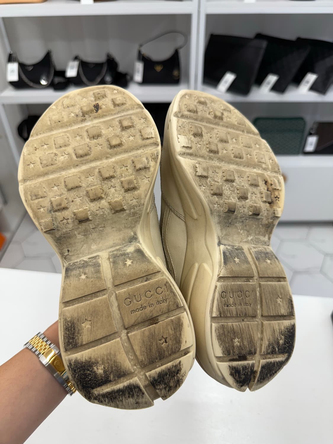 [36.5] 구찌 더티 라이톤 스니커즈 상품이미지6