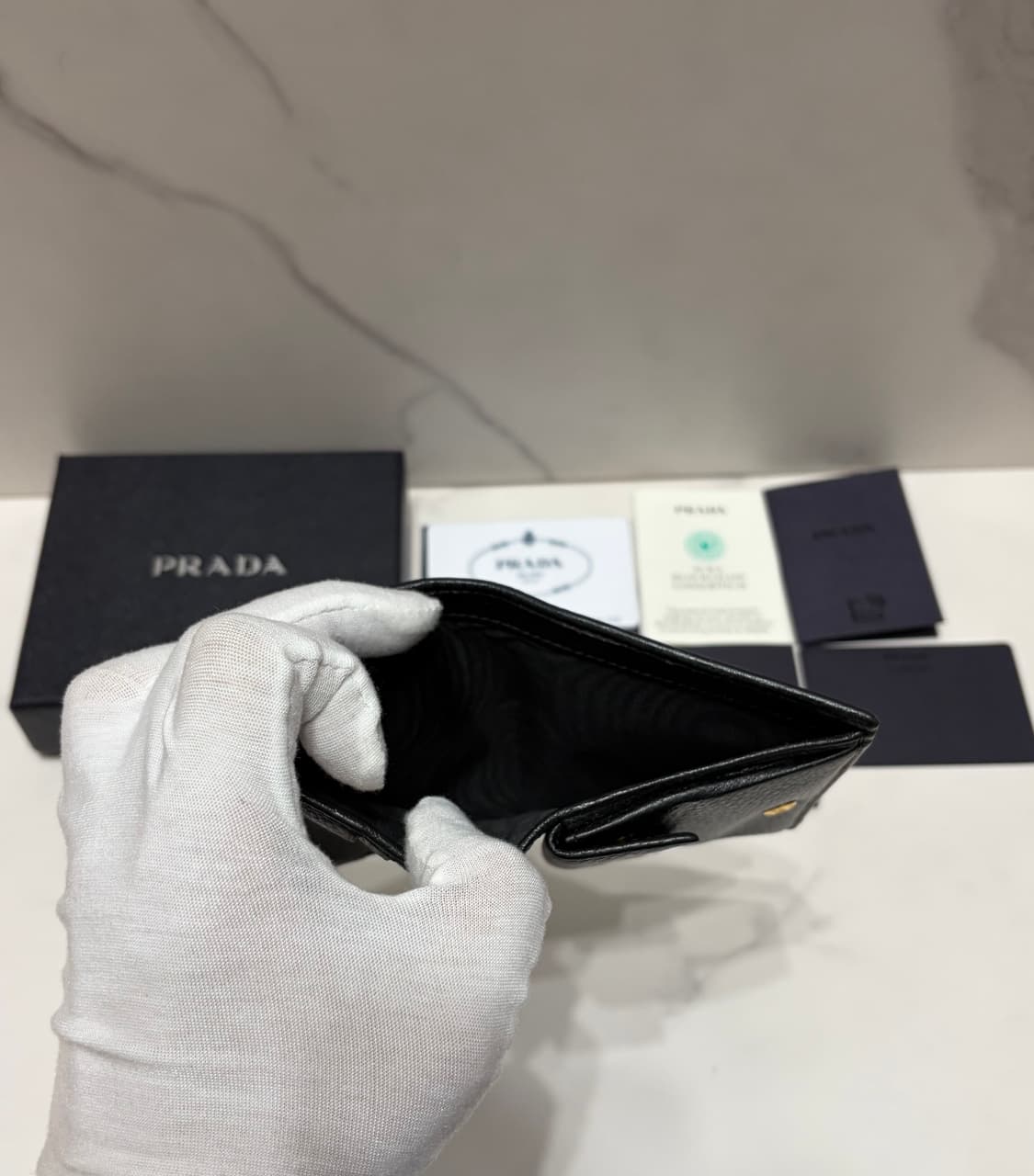 [정품] S급 프라다 사피아노 메탈로고 반지갑 상품이미지5