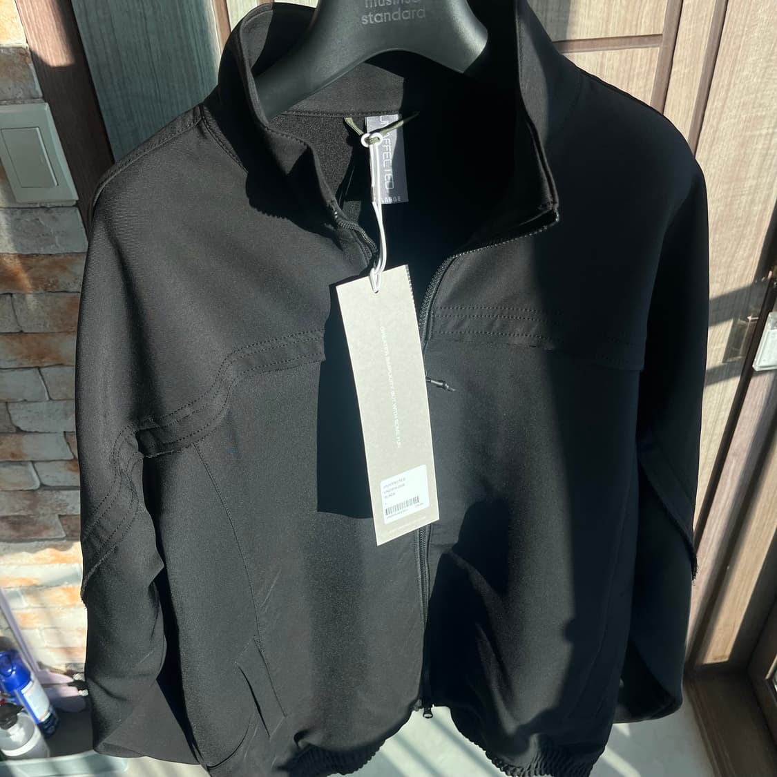 새상품(L)언어펙티드 로우 엣지컷 트랙자켓 블랙 상품이미지4