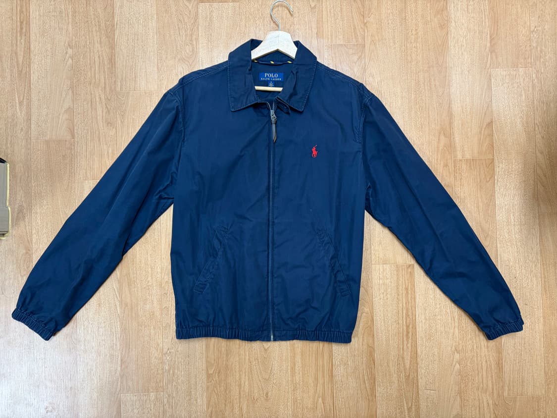 폴로 베이포트 자켓 네이비 m 사이즈 판매합니다. 상품이미지1