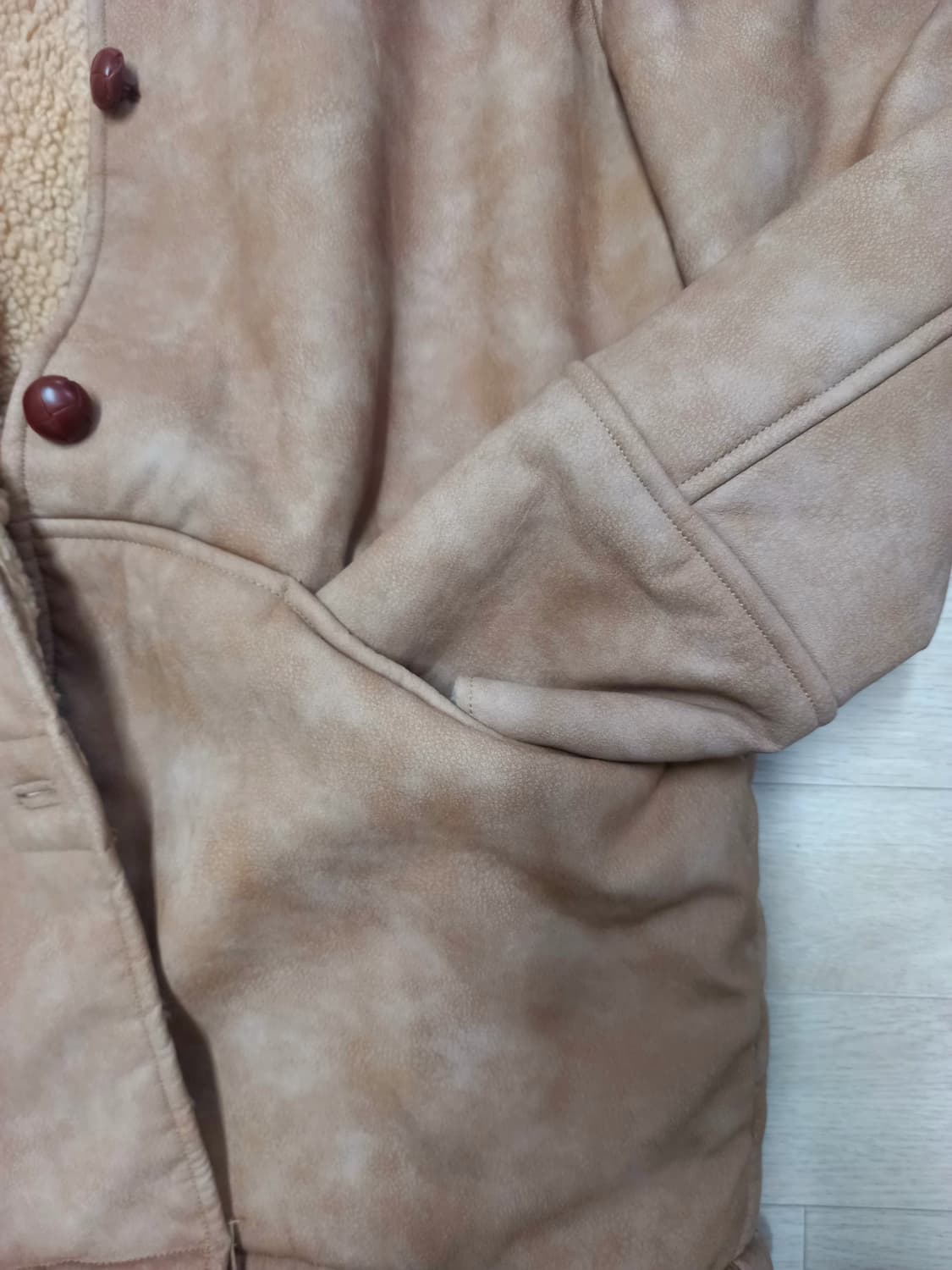 새상품 여성88 후드무스탕 코트 X2 상품이미지6