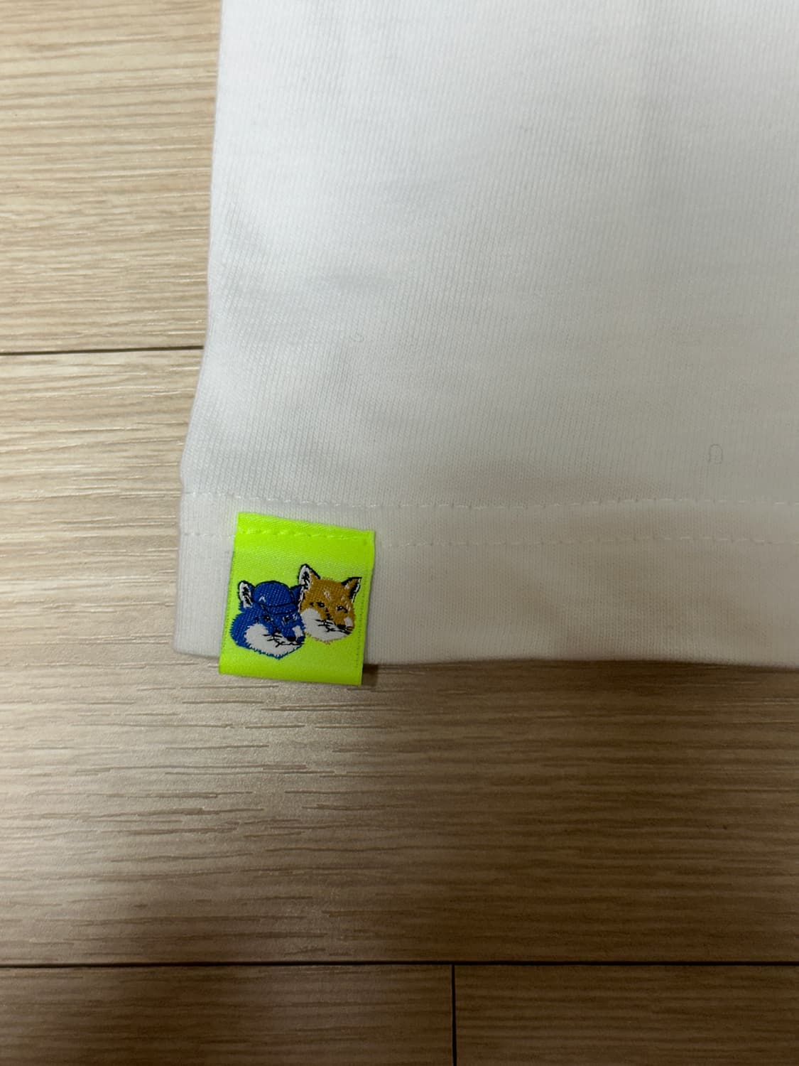 메종키츠네 아더에러 더블 폭스 티셔츠 A2 상품이미지2