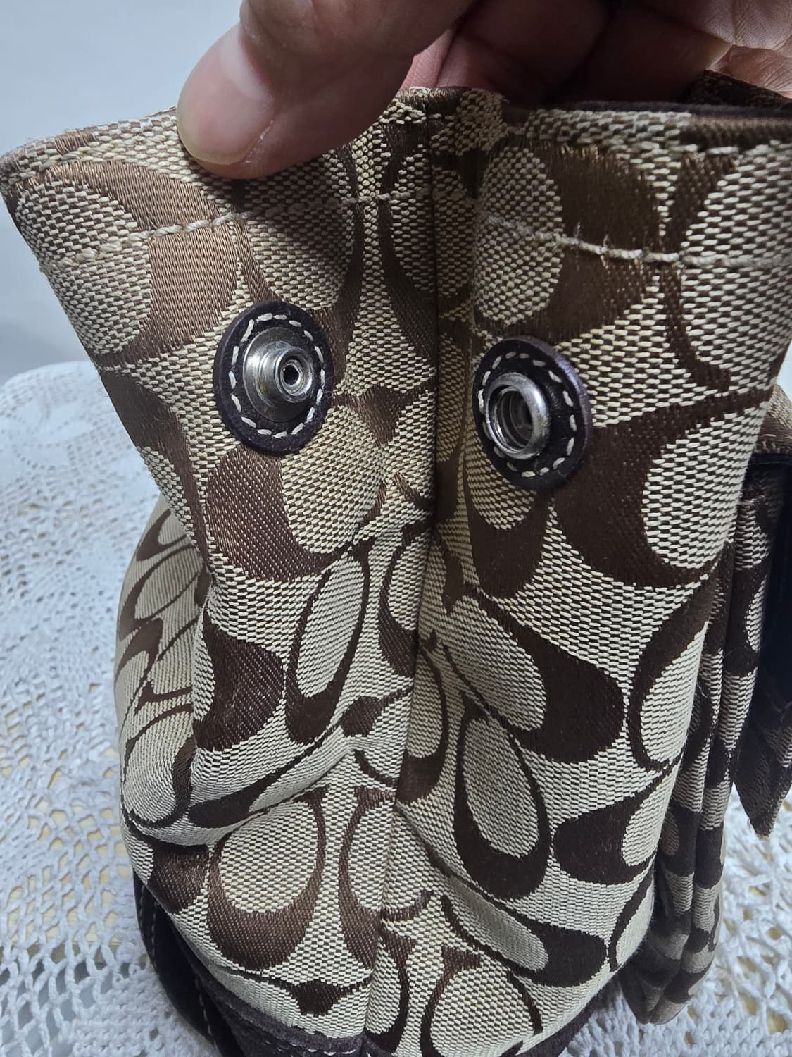 코치 자가드. 스웨이드 숄더백(보부상백) 상품이미지4