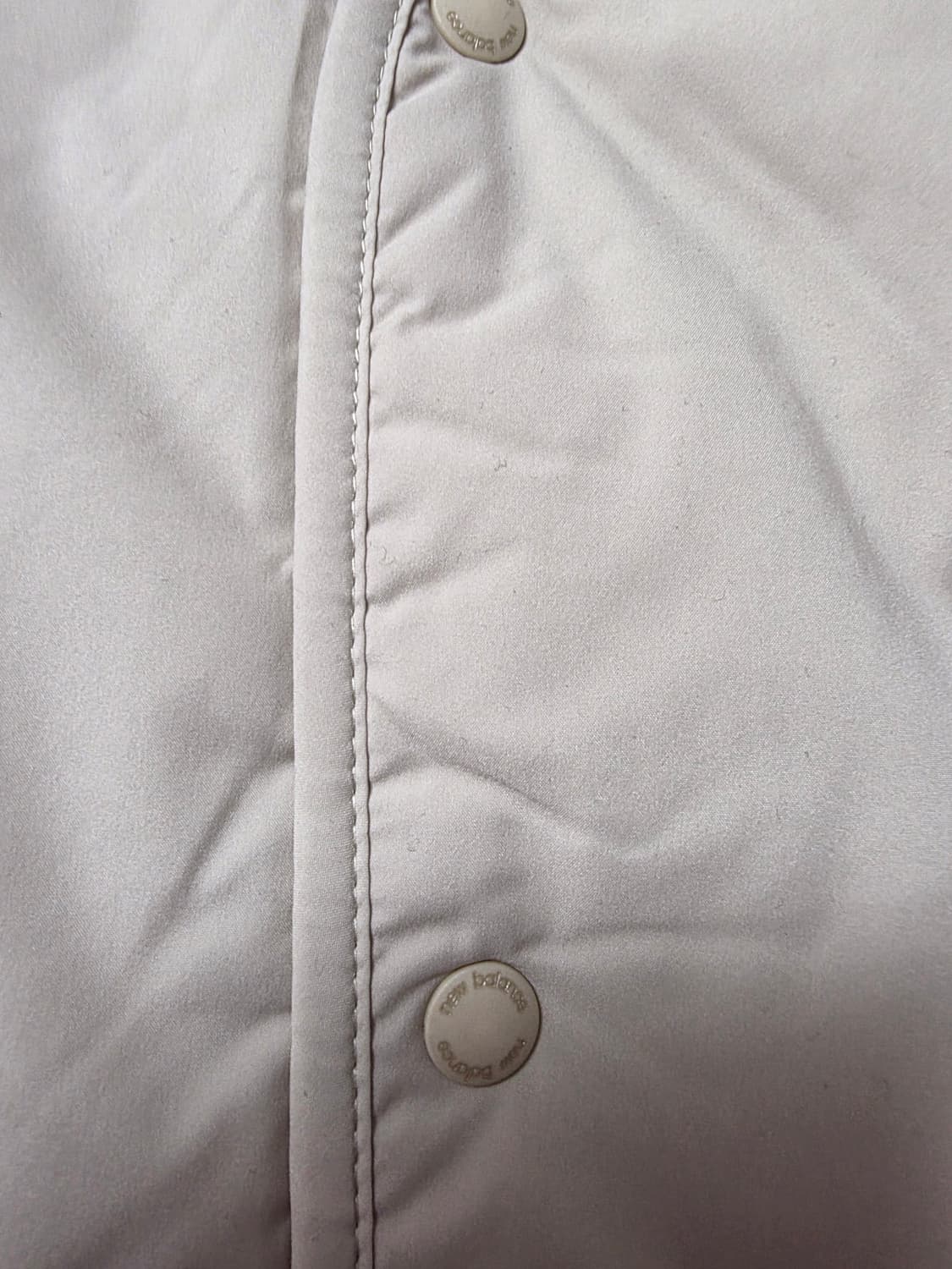 뉴발란스 아이보리 경량패딩 자켓 상품이미지5