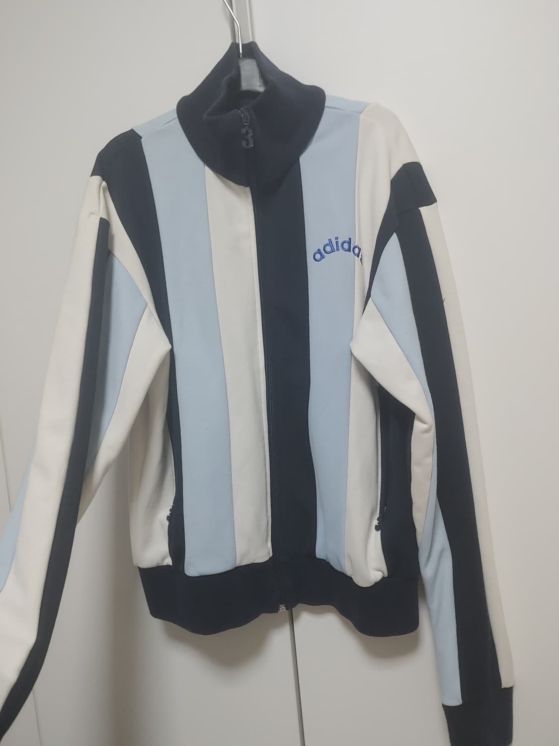 아디다스 스카이블루 y2k 트레이닝 져지 자켓-100사이즈 상품이미지4