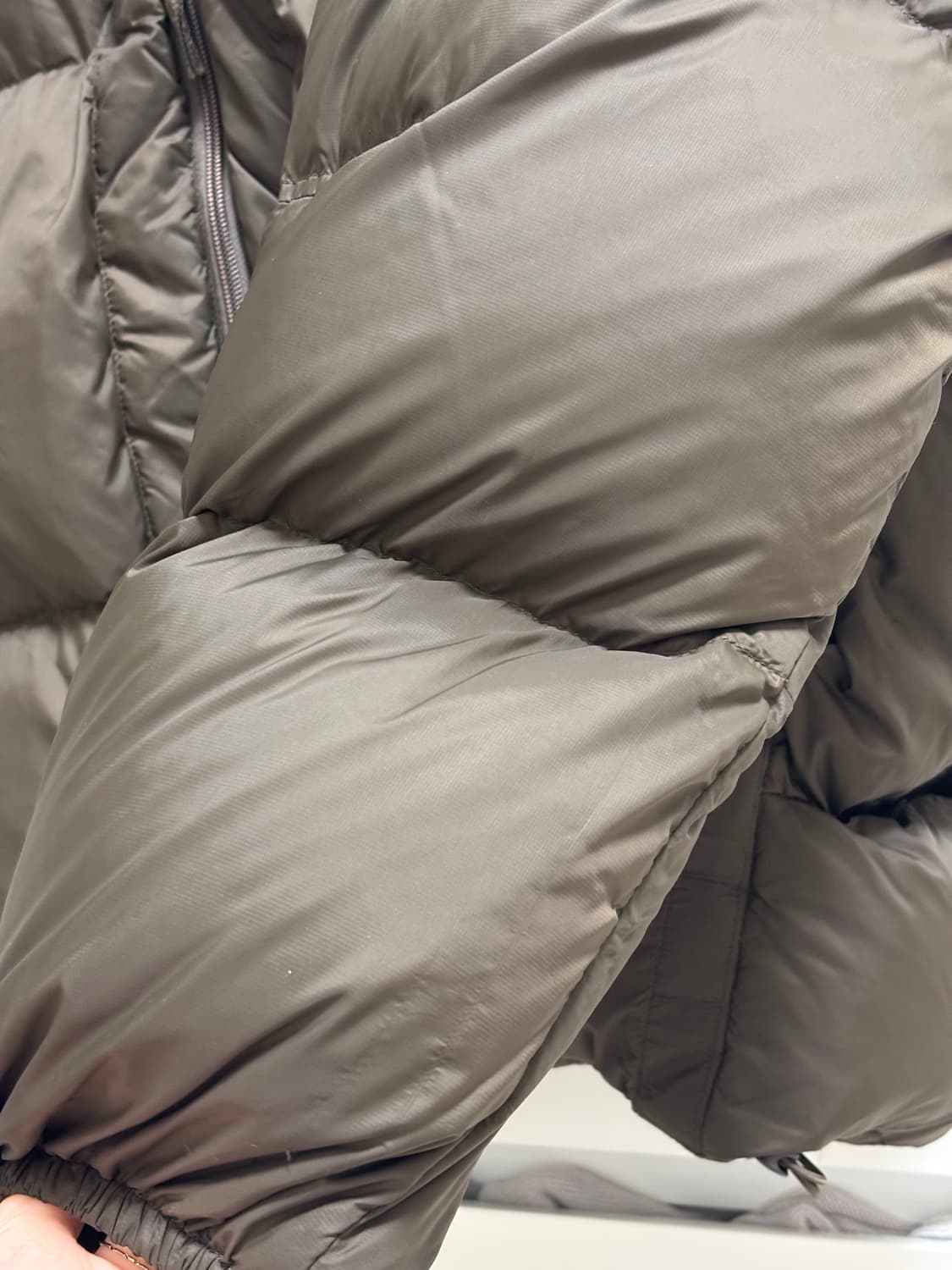 누마레 EE 패딩 브라운 (M) 실사O 상품이미지7