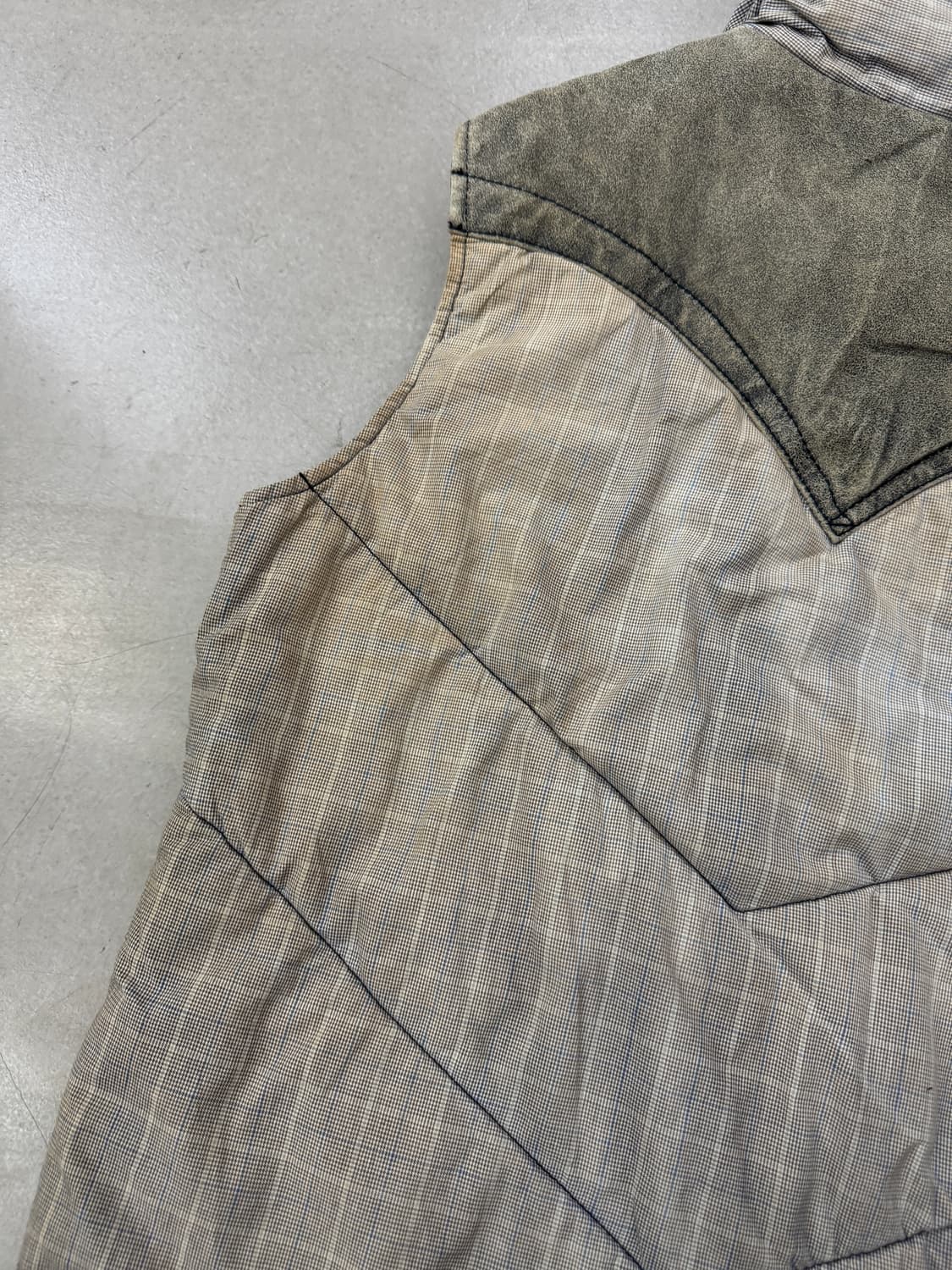 리바이스 REDLOOP 패딩조끼 L 상품이미지4