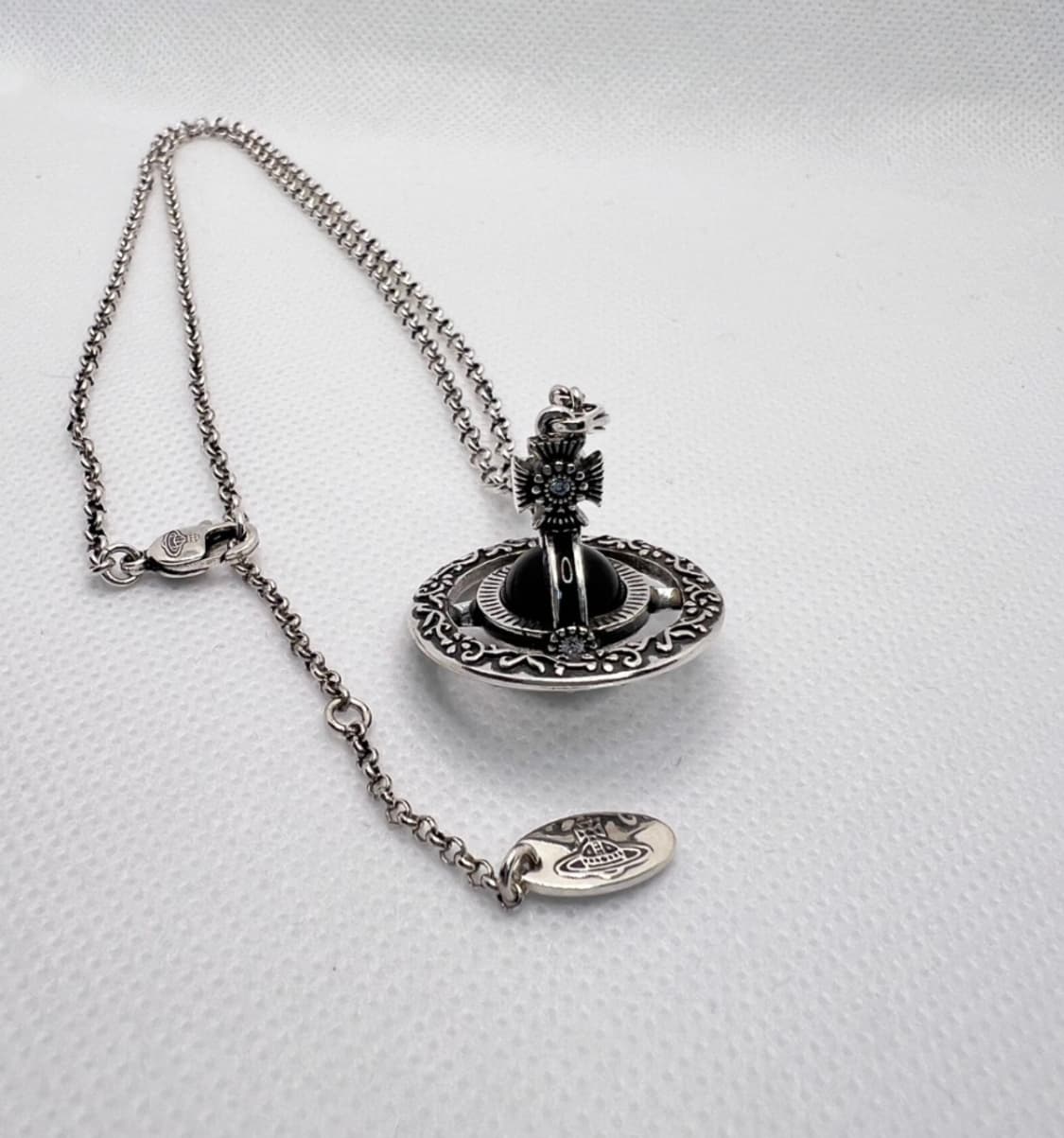 비비안웨스트우드 황동 블랙 원석 orb 팬던트 목걸이 상품이미지3