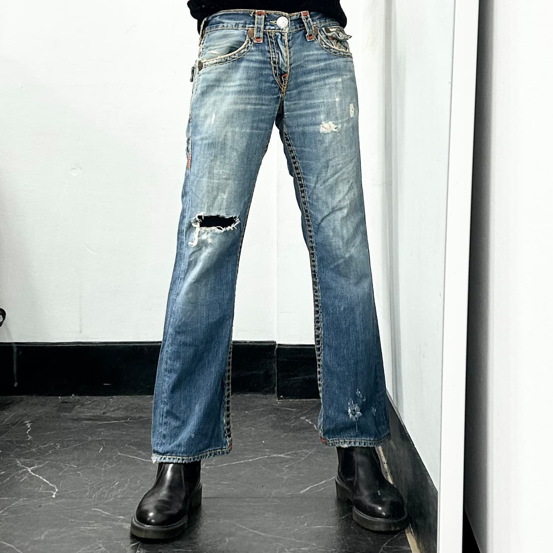 트루릴리전 월드투어 데미지 데님 팬츠 상품이미지2