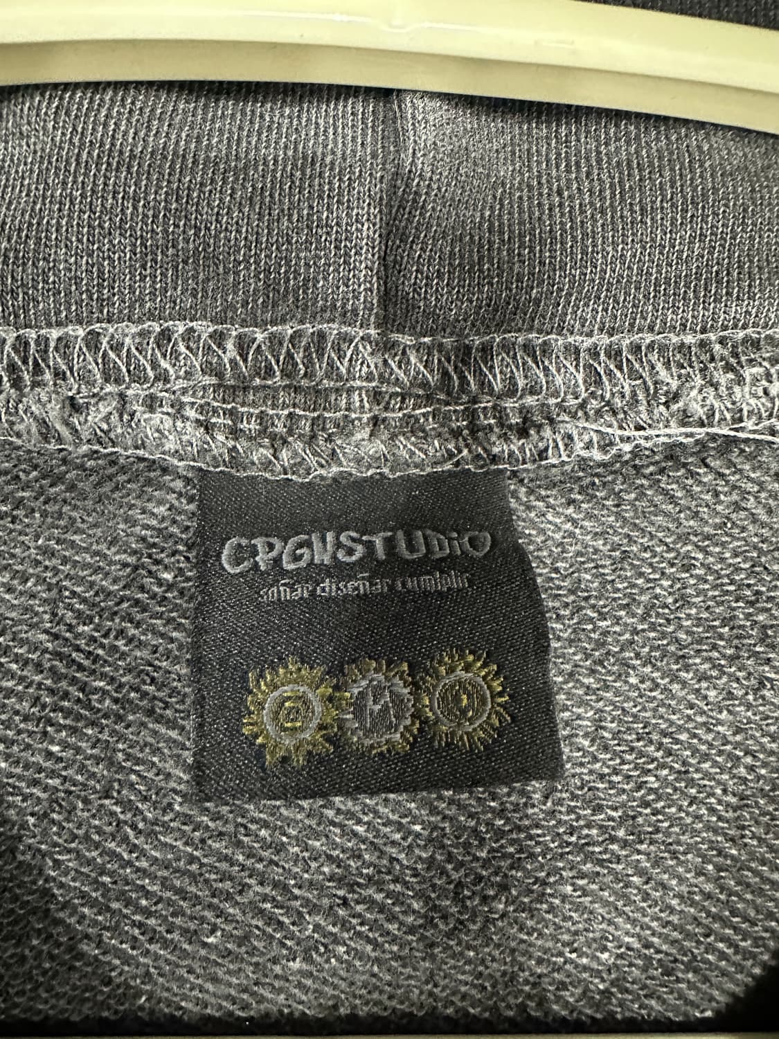 꼼파뇨 스튜디오 후드집업 상품이미지7