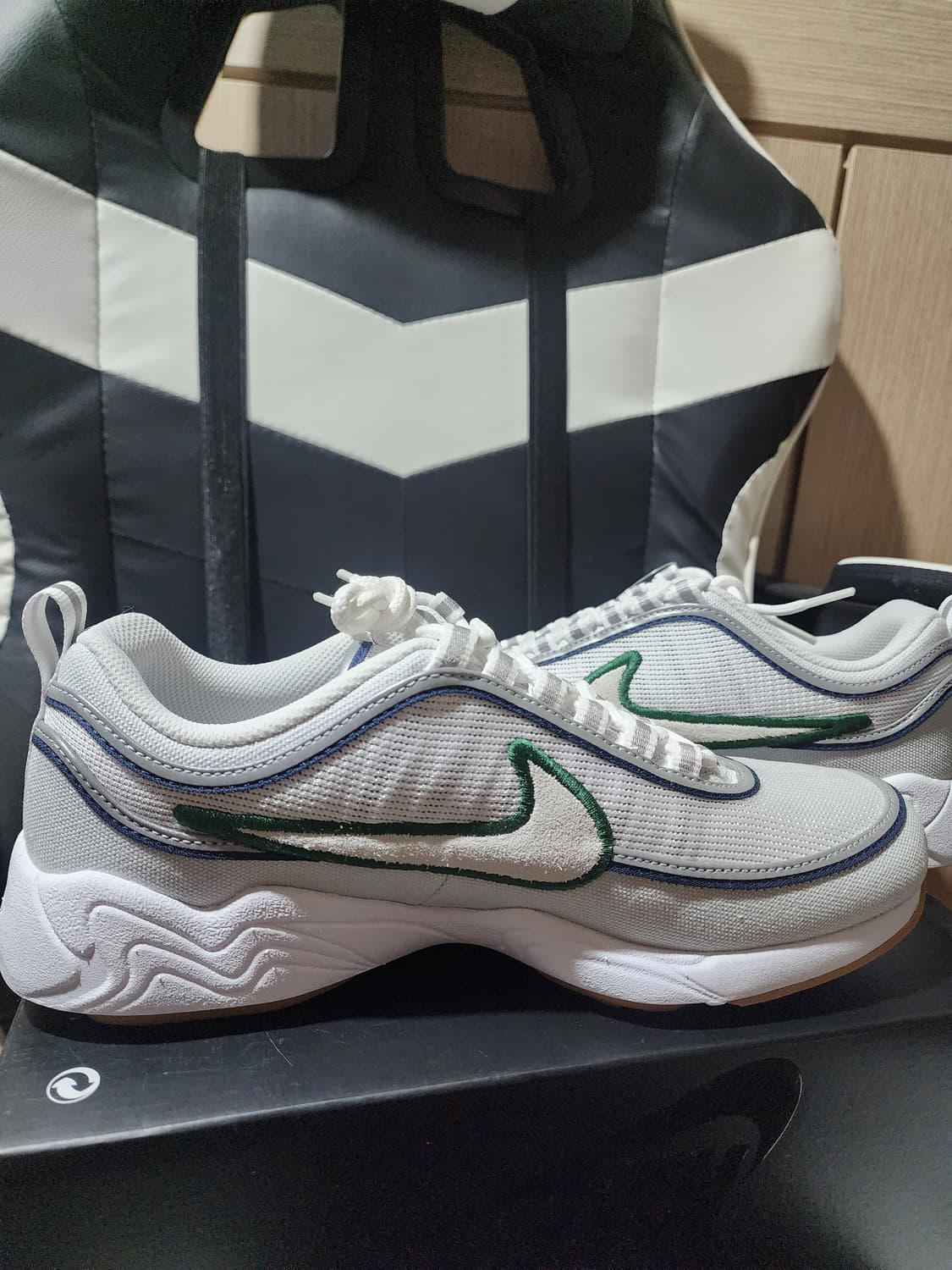 Nike air zoom spiridon 상품이미지5