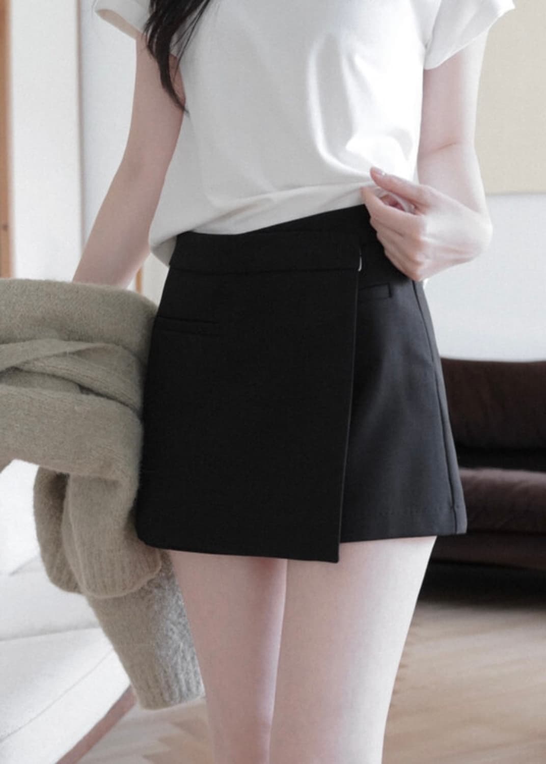 Uur 유유알 브리드 랩 스커트-팬츠 [블랙] 상품이미지3