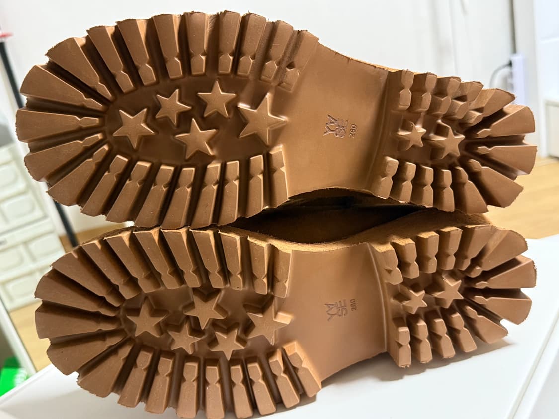 야세 6.5cm 1990 코만도솔 스웨이드 부츠 베이지 280 상품이미지4