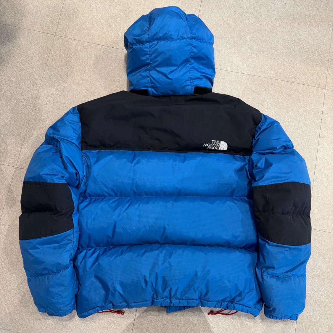 노스페이스 서밋 발토로 패딩 상품이미지7