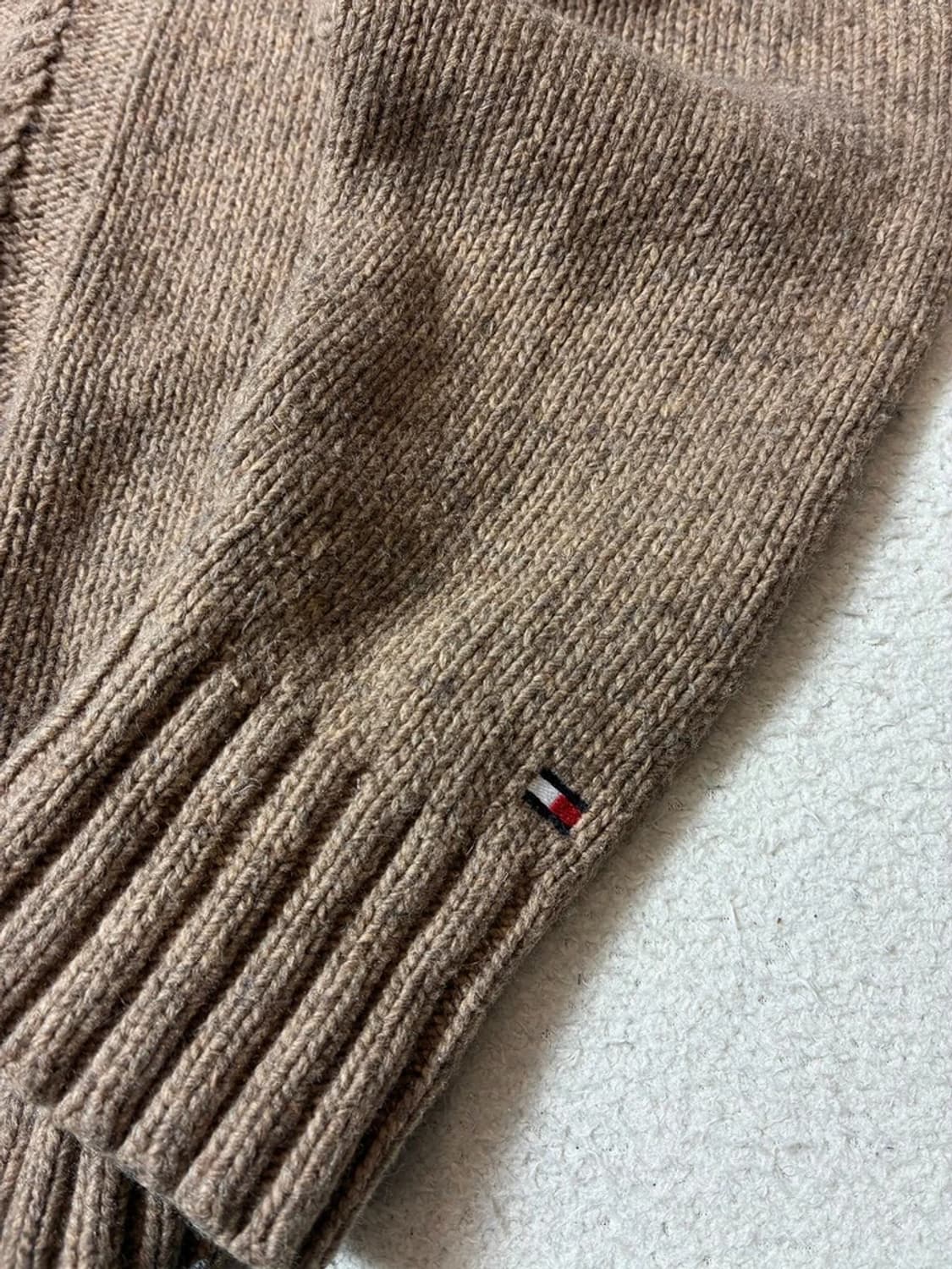 타미힐피거 00's 꽈배기 패턴 니트 PN7861 상품이미지4