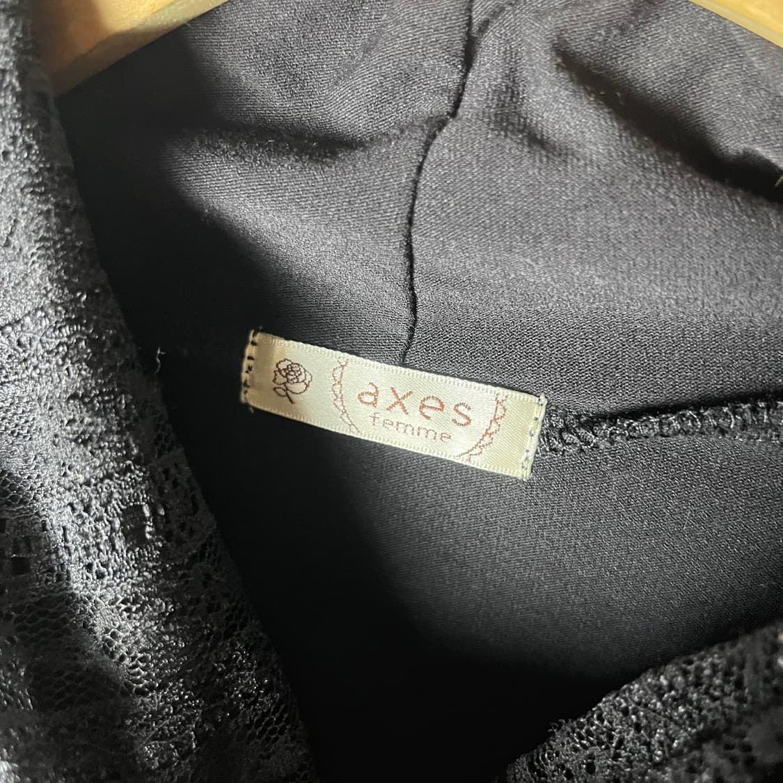 [AXES FEMME] 엑시즈팜 레이스업 롱슬리브 상품이미지5