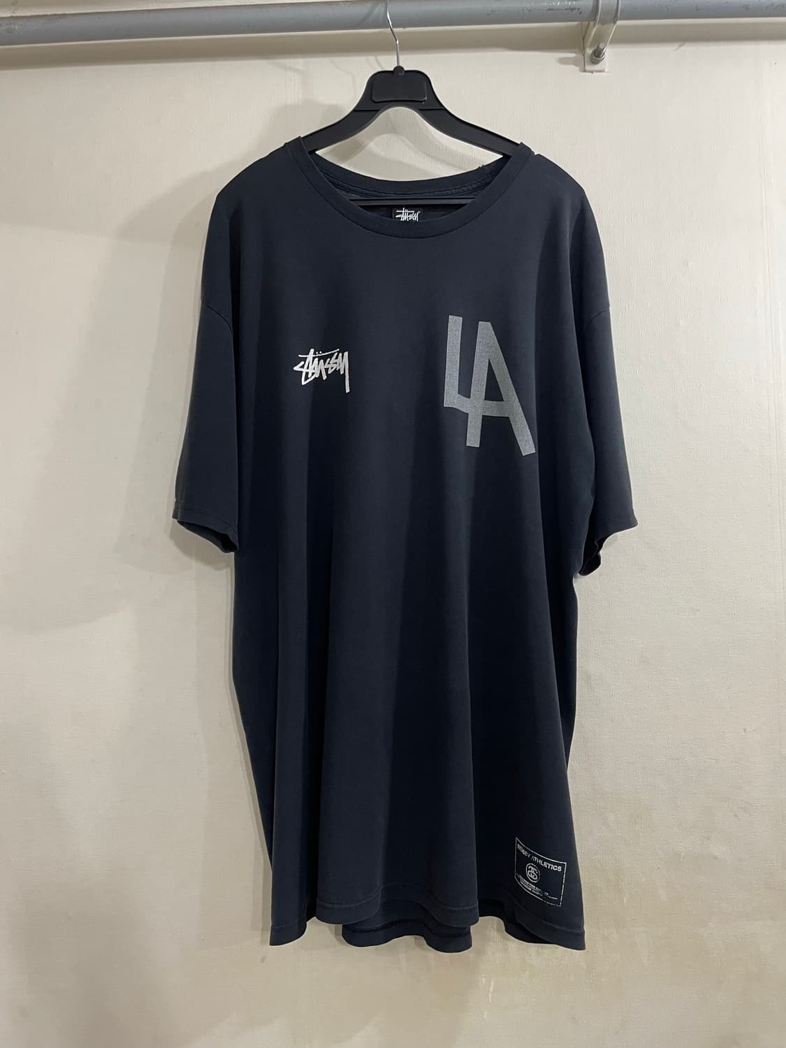 스투시 LA 애슬레틱스 80 페이드 티셔츠 상품이미지1