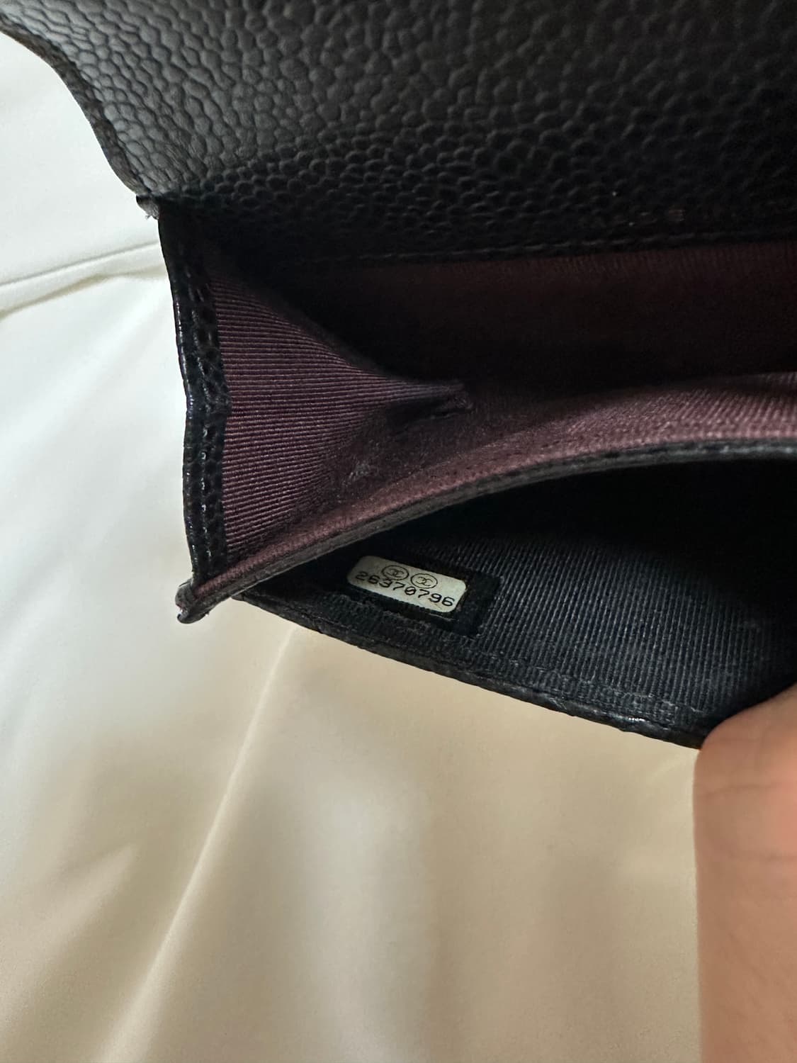 샤넬 캐비어 카드지갑 금장로고 상품이미지6