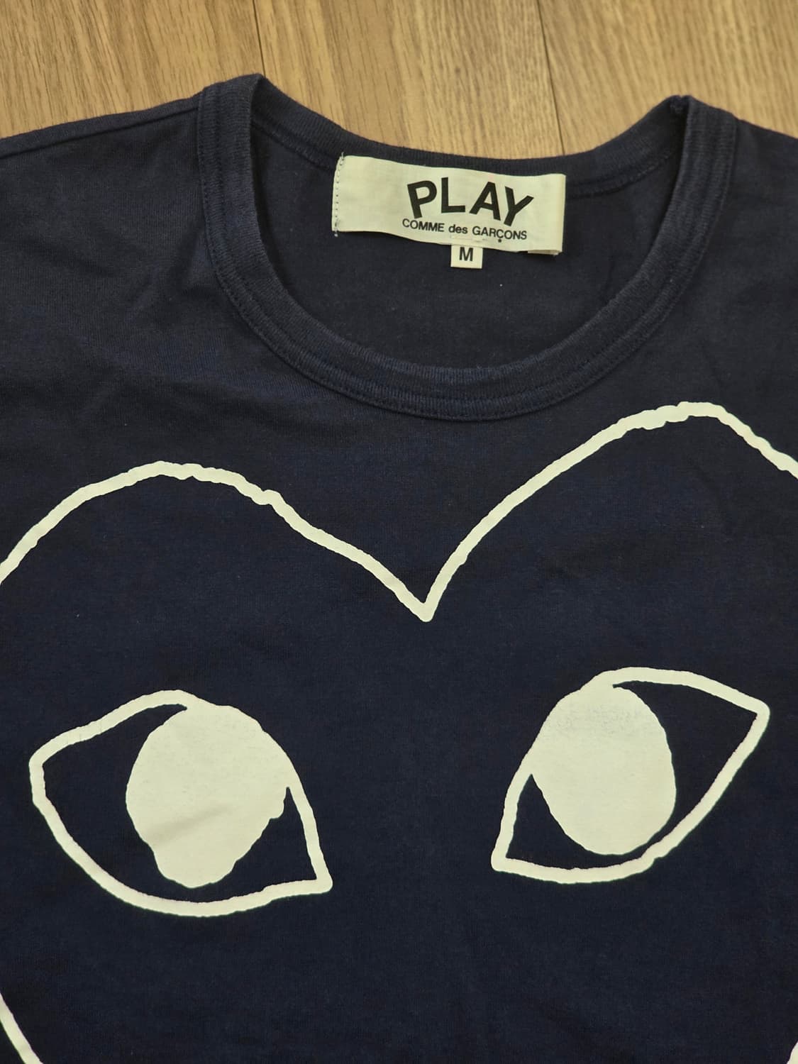 M)꼼데가르송 하트 네이비 반팔 상품이미지2