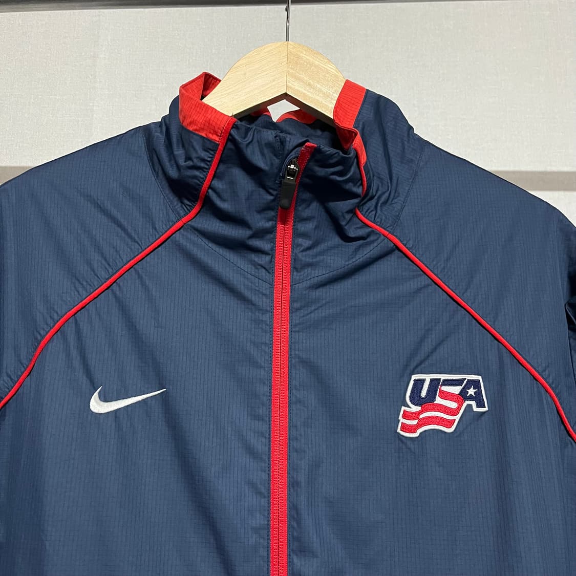 나이키 USA 바람막이 네이비/레드 XL 상품이미지3