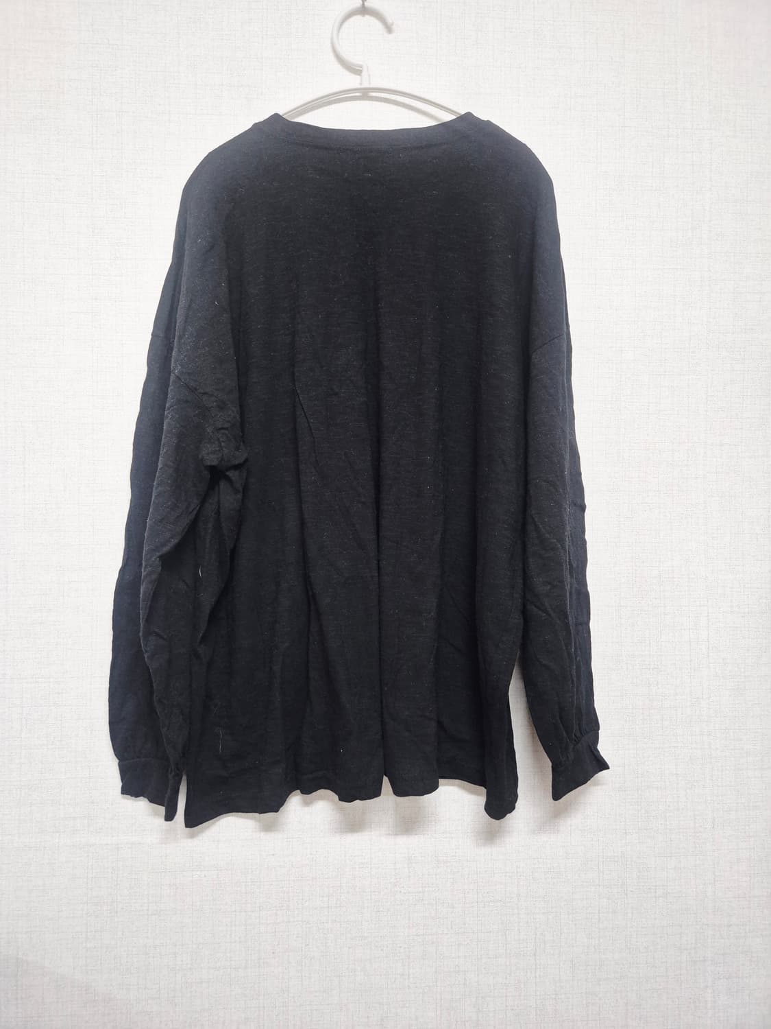 블랙 긴팔티셔츠 상품이미지2