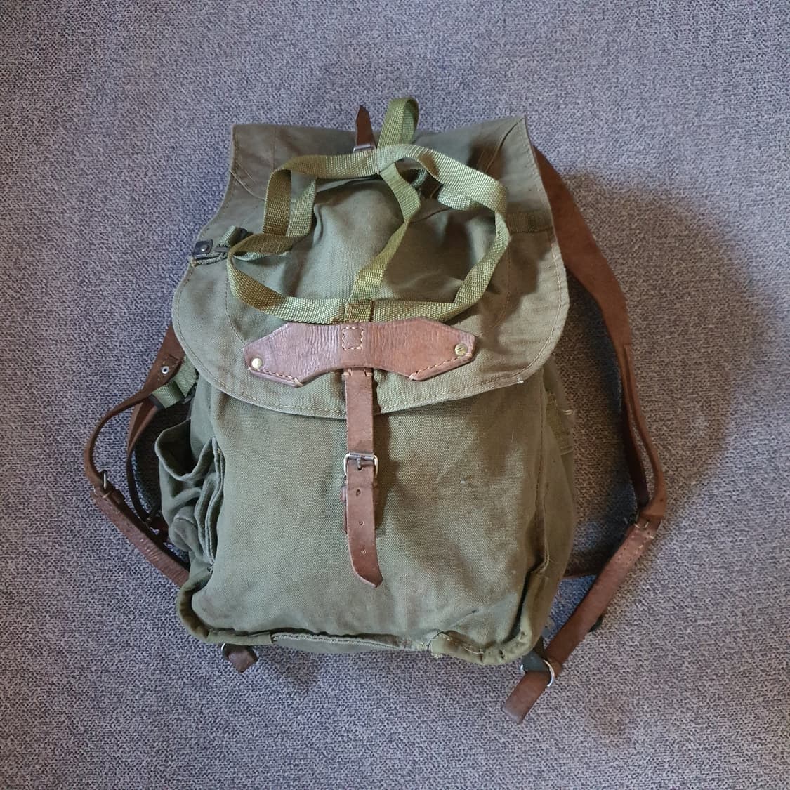 70s 루마니아군용 배낭 상품이미지1