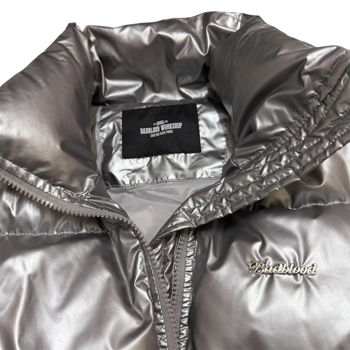 BADBLOOD 디테쳐블 슬리브 실버 푸퍼  상품이미지4