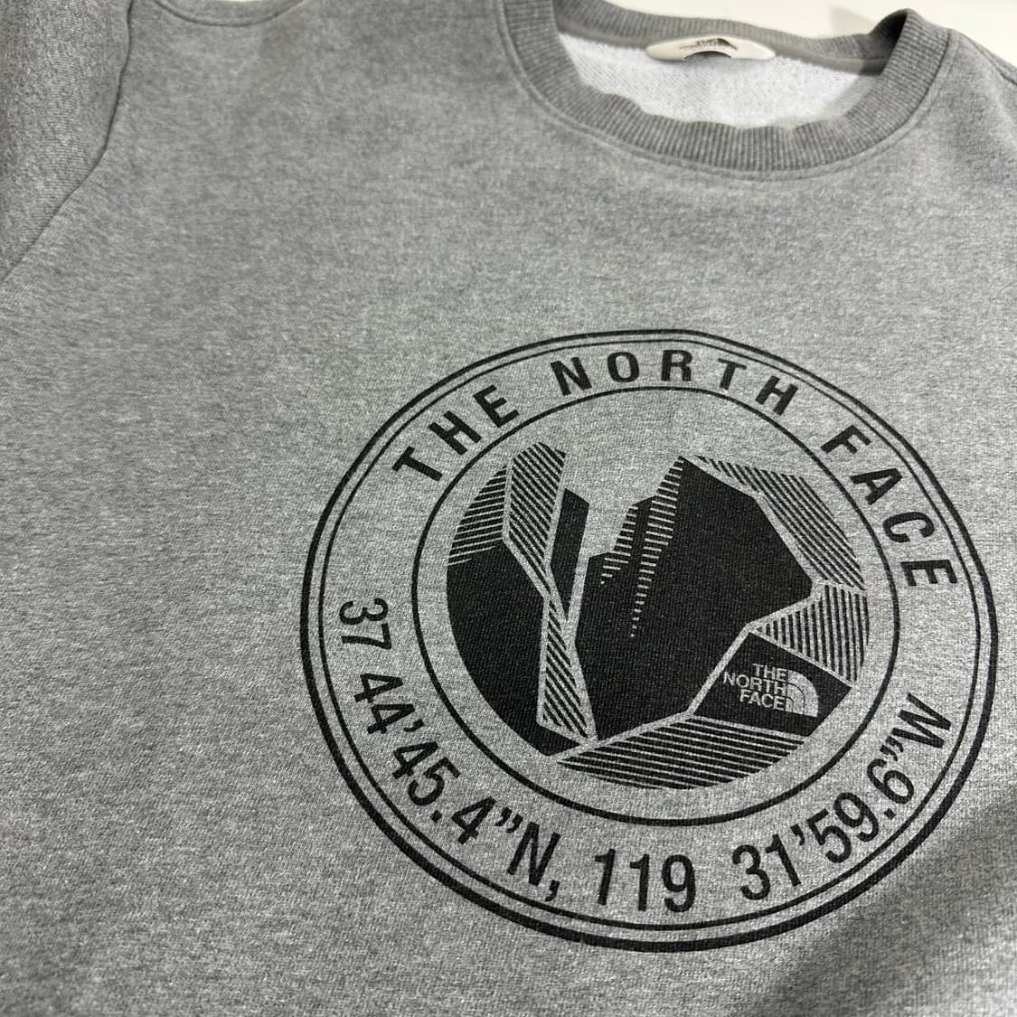 XL 노스페이스 그레이 맨투맨 상품이미지4